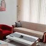 Irma Τούζλα