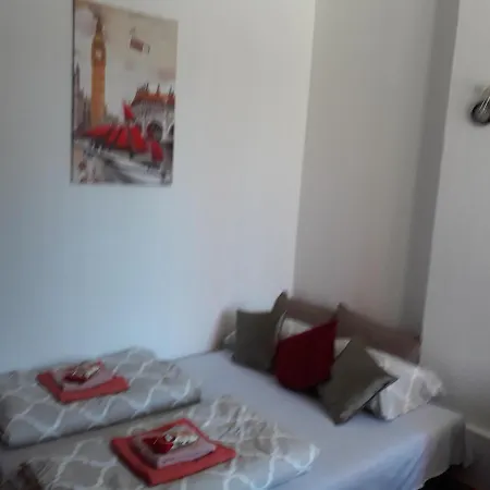 Διαμέρισμα Irma Τούζλα