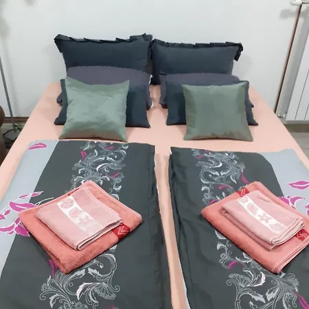 Irma شقة توزلا